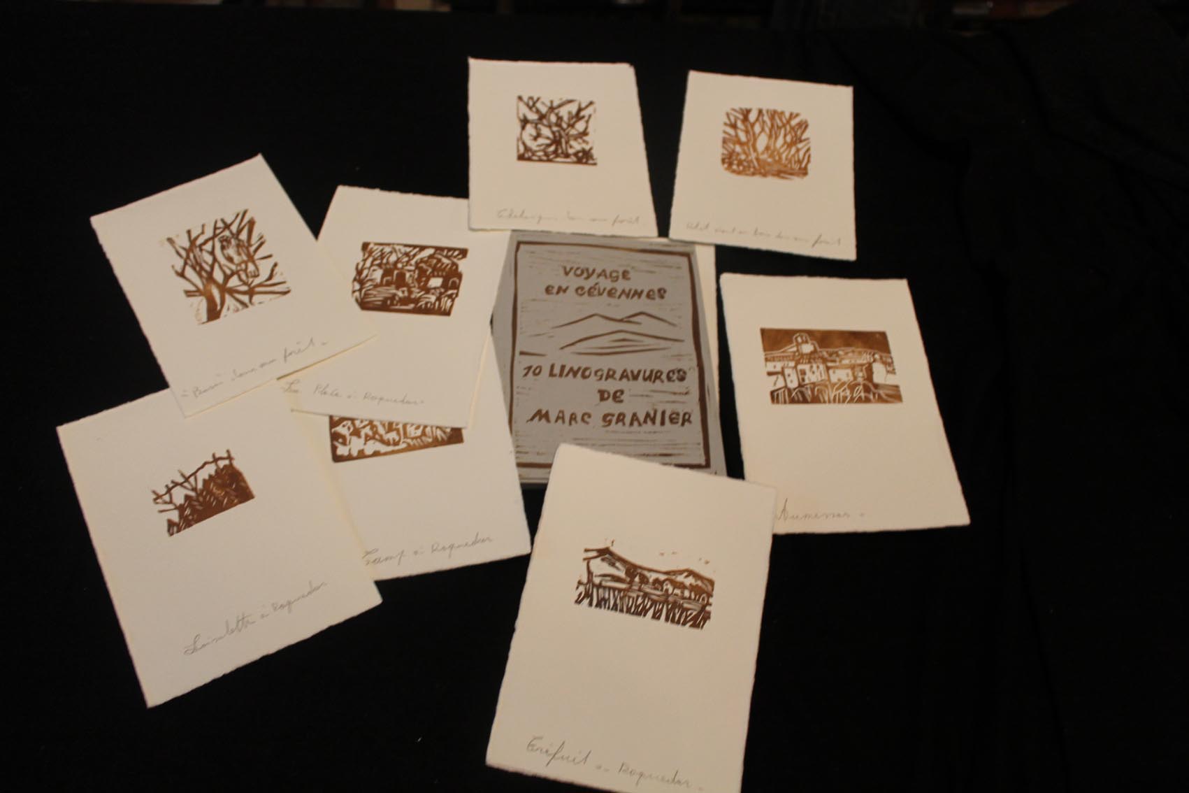 Edition originale de 10 linogravures  de Marc Granier sur papier Hahnemuhle 300 gr imprimé sur une presse à bras à l\'atelier des Monteils à Roquedur en Cévennes